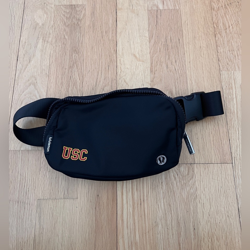 Lululemon X USC belt bag